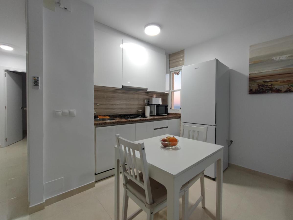 Hercules Paradise 531 Apartamento Con Vistas Al Mar Mediterraneo En Benalmadena A Pasos Del Centro Y Su Vibrante Zona Comercial Disfruta De Una Experiencia Unica En La Costa Del Sol Malaga Andalucia Well-Connected To The Airport Ngoại thất bức ảnh
