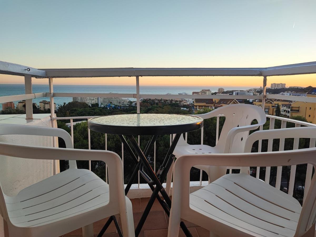 Hercules Paradise 531 Apartamento Con Vistas Al Mar Mediterraneo En Benalmadena A Pasos Del Centro Y Su Vibrante Zona Comercial Disfruta De Una Experiencia Unica En La Costa Del Sol Malaga Andalucia Well-Connected To The Airport Ngoại thất bức ảnh