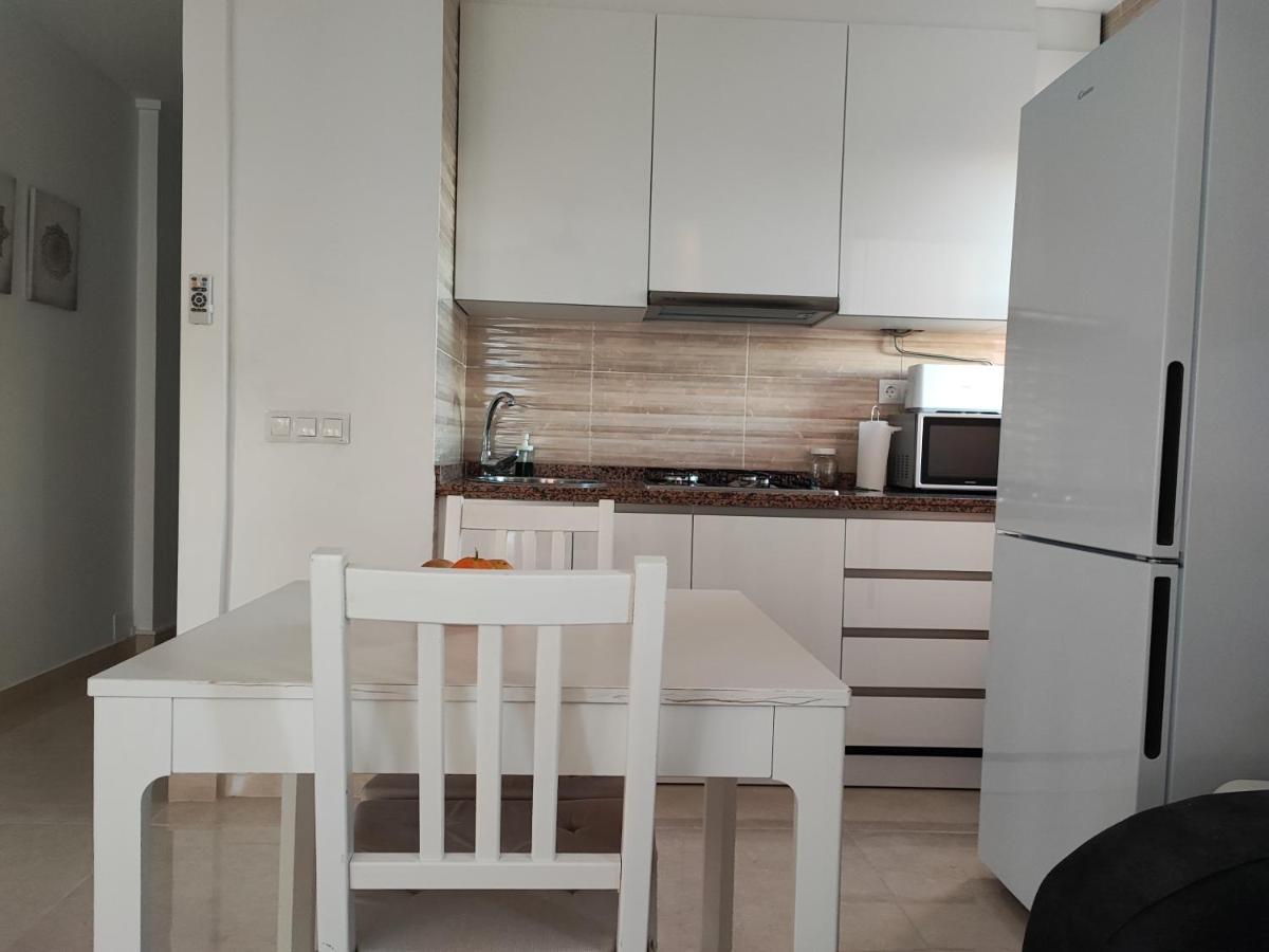 Hercules Paradise 531 Apartamento Con Vistas Al Mar Mediterraneo En Benalmadena A Pasos Del Centro Y Su Vibrante Zona Comercial Disfruta De Una Experiencia Unica En La Costa Del Sol Malaga Andalucia Well-Connected To The Airport Ngoại thất bức ảnh
